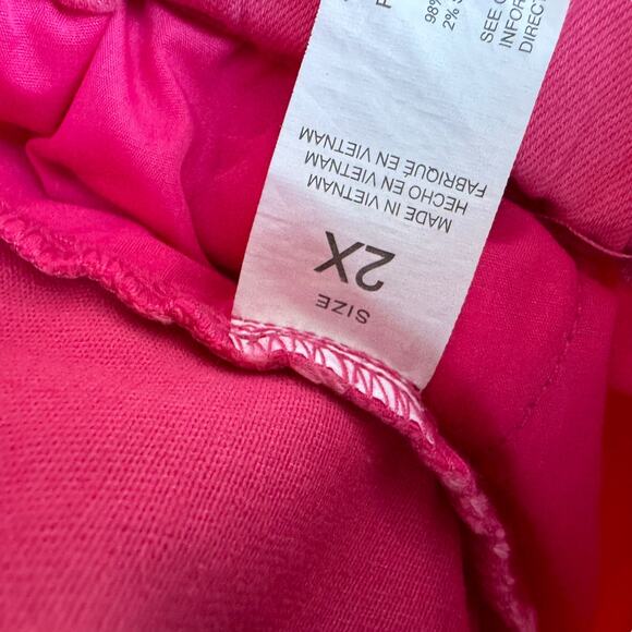 YMI 2X Pink Denim High Waisted Shorts Frayed Hem NWT - Picture 7 of 7